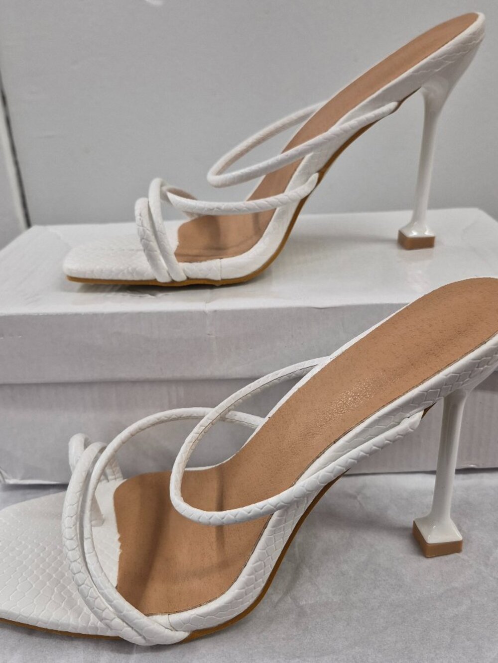 White Heeled Sandals with Square Tipped Heel. Euro Size 40